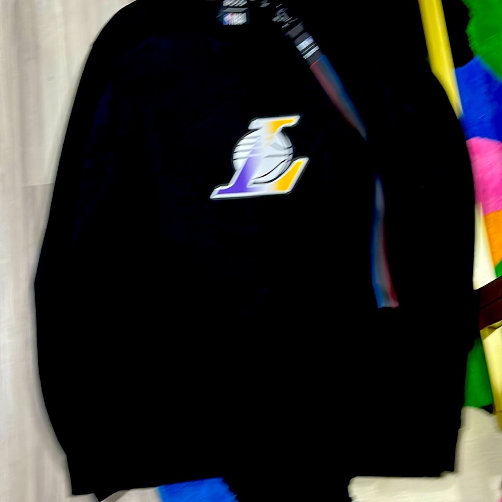 Sweater for sale for men 100% authentic for nba fans and lakers